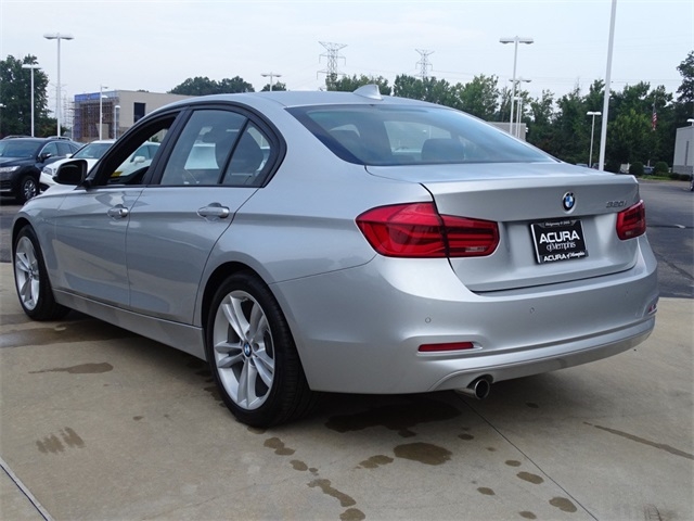 2017 BMW 3 Series 320i