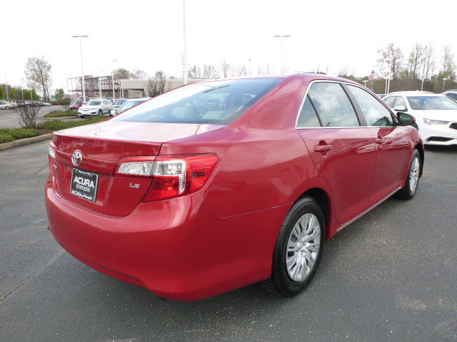 2014 Toyota Camry LE