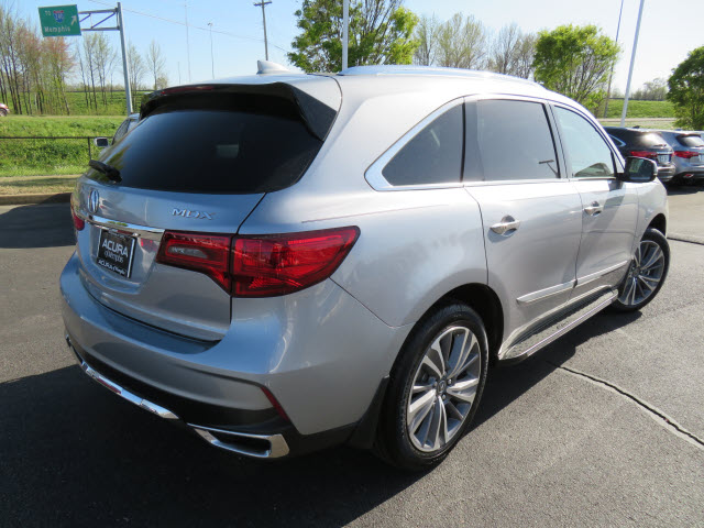 2017 Acura MDX w/Tech