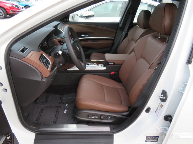 2018 Acura RLX w/Tech