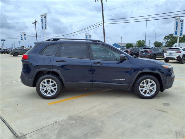 2016 Jeep Cherokee Sport