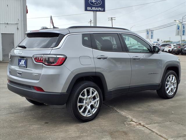 2023 Jeep Compass Latitude Lux