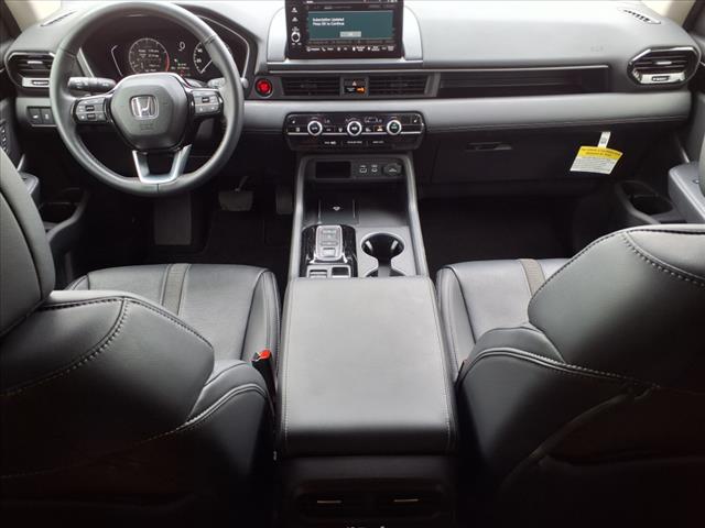 2025 Honda Pilot Touring