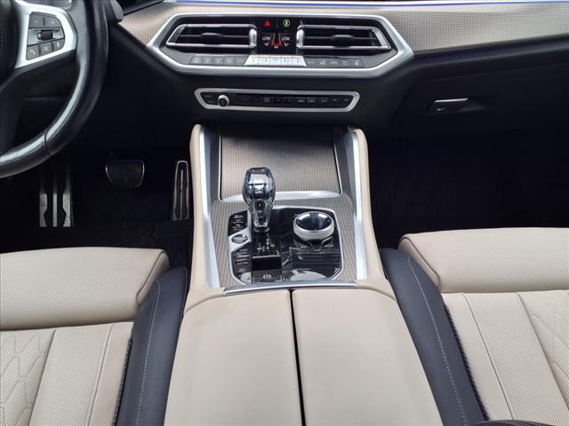 2022 BMW X6 M50i