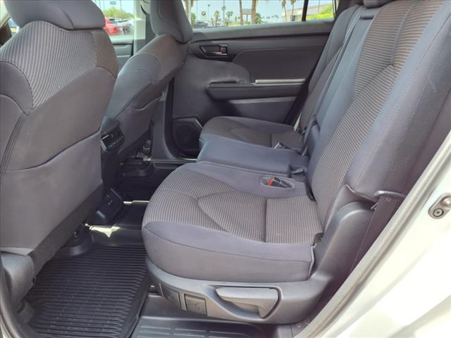 2023 Toyota Highlander LE