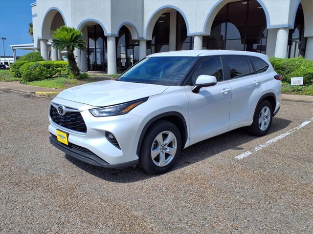 2023 Toyota Highlander LE