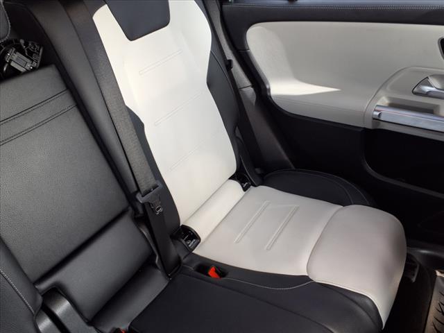 2021 Mercedes-Benz GLB GLB 250