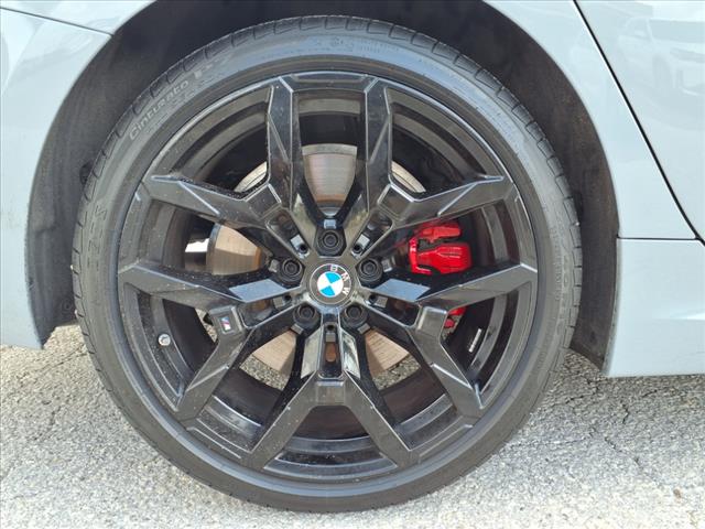 2025 BMW 3 Series 330i