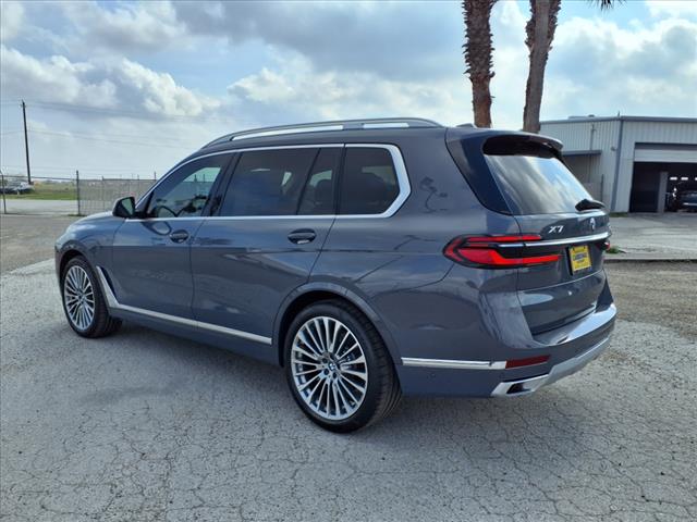 2025 BMW X7 xDrive40i