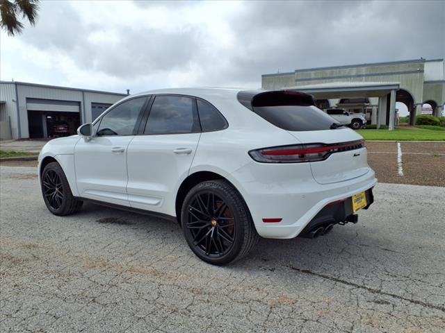 2023 Porsche Macan 