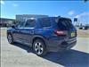 2023 Honda Pilot EX-L w/Rear Captain's Chairs