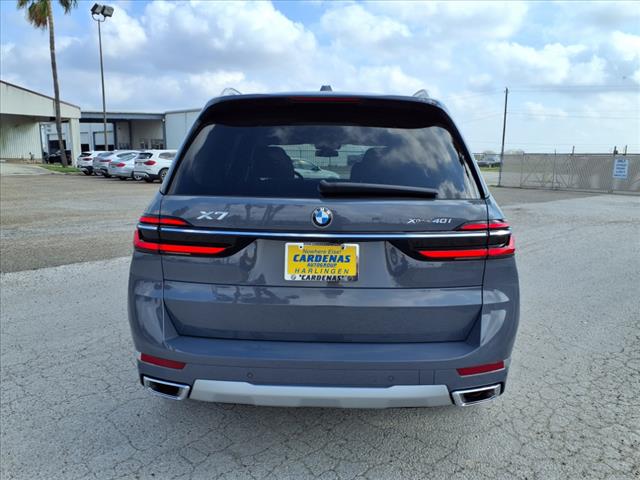 2025 BMW X7 xDrive40i
