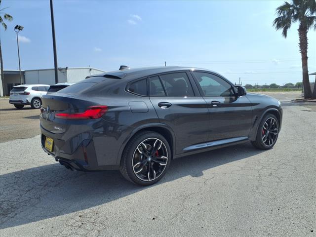 2024 BMW X4 M40i