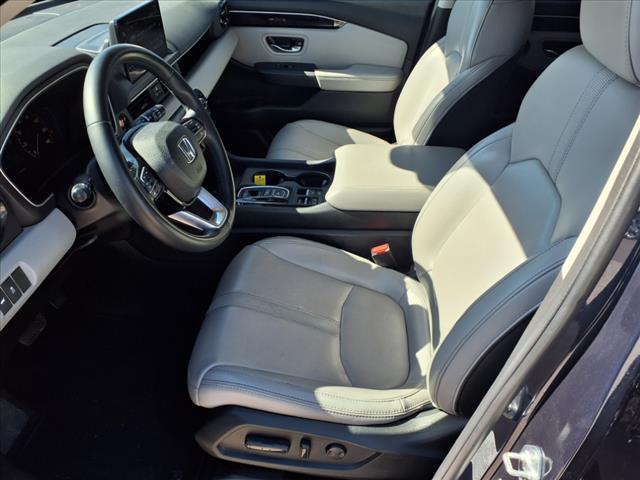 2023 Honda Pilot EX-L w/Rear Captain's Chairs