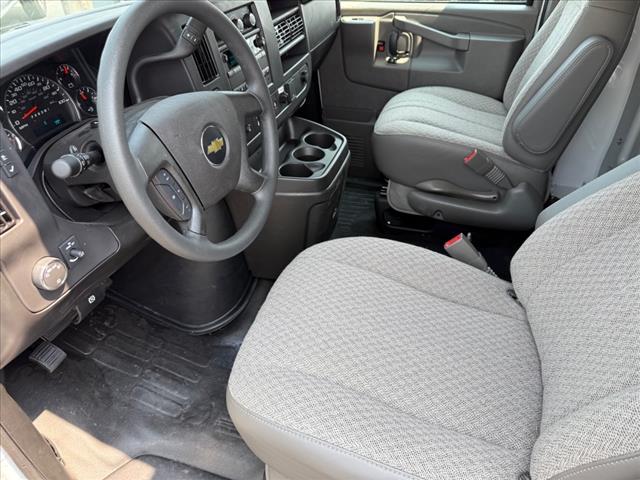 2024 Chevrolet Express 3500