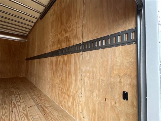 2024 Chevrolet 5500 XG LCF Gas 
