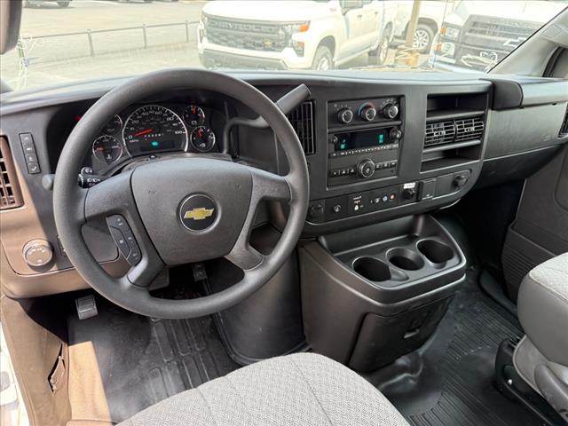 2024 Chevrolet Express 3500