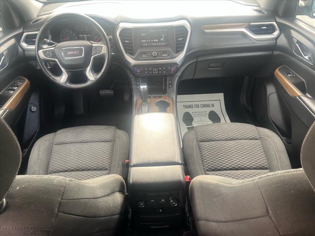 2017 GMC Acadia SLE-2
