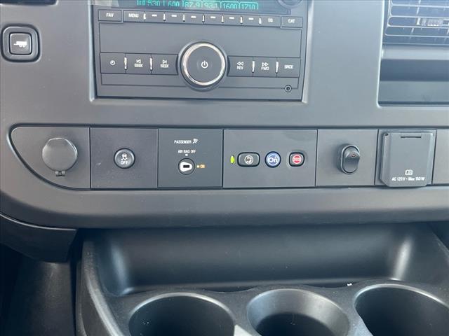 2025 Chevrolet Express 3500