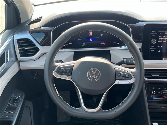 2025 Volkswagen Taos SE