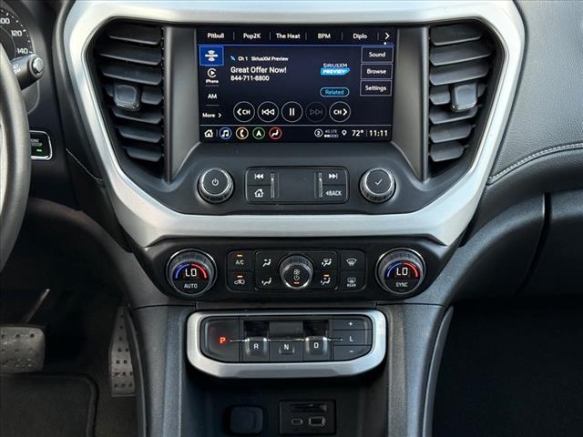 2023 GMC Acadia SLT