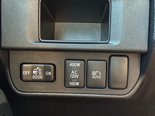 2019 Toyota Tacoma SR V6