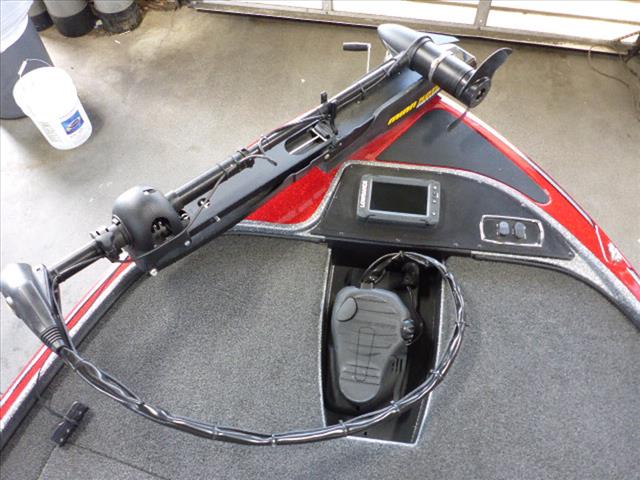 2016 Tracker Z18 