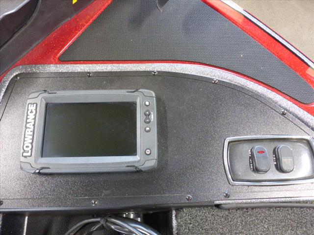 2016 Tracker Z18 