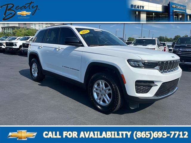 2022 Jeep Grand Cherokee Laredo