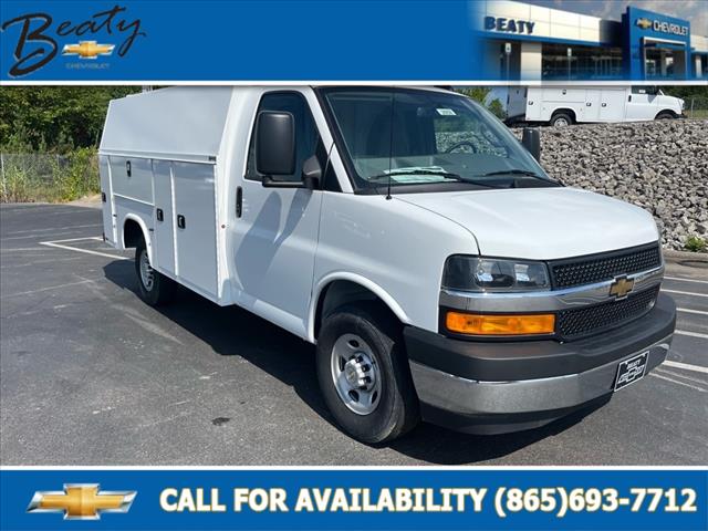 2025 Chevrolet Express 3500