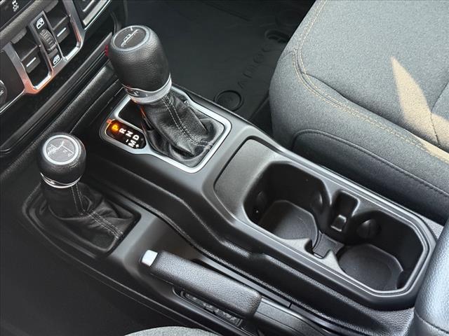 2024 Jeep Gladiator NightHawk