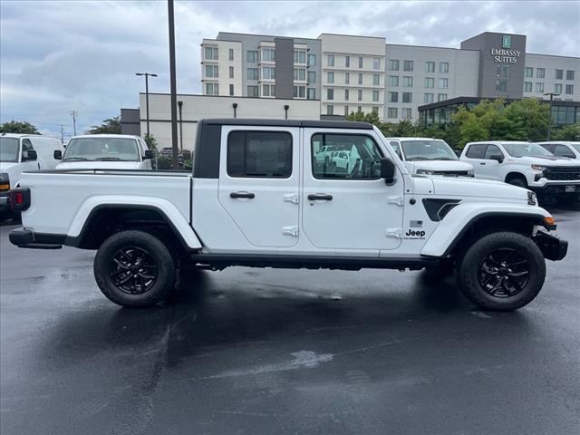 2023 Jeep Gladiator Freedom