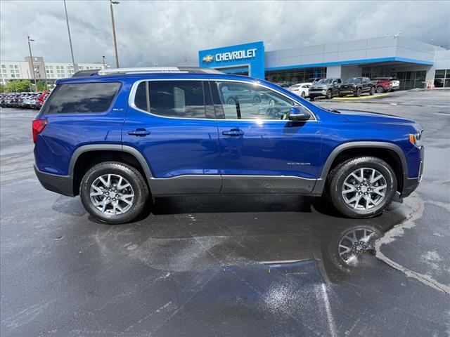 2023 GMC Acadia SLT