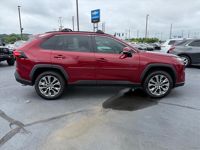 2022 Toyota RAV4 XLE Premium