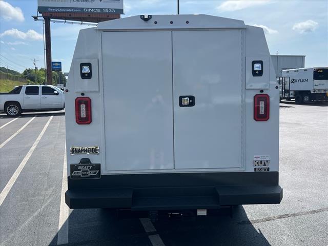 2025 Chevrolet Express 3500