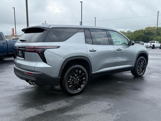 2024 Chevrolet Traverse LS