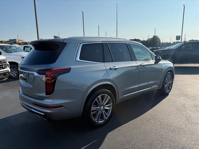2025 Cadillac XT6 Premium Luxury