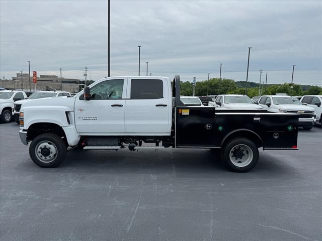 2024 Chevrolet Silverado 5500 AWD