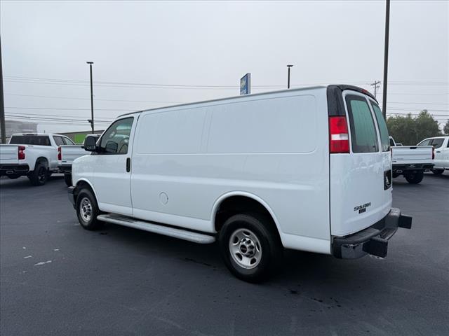 2023 GMC Savana 2500
