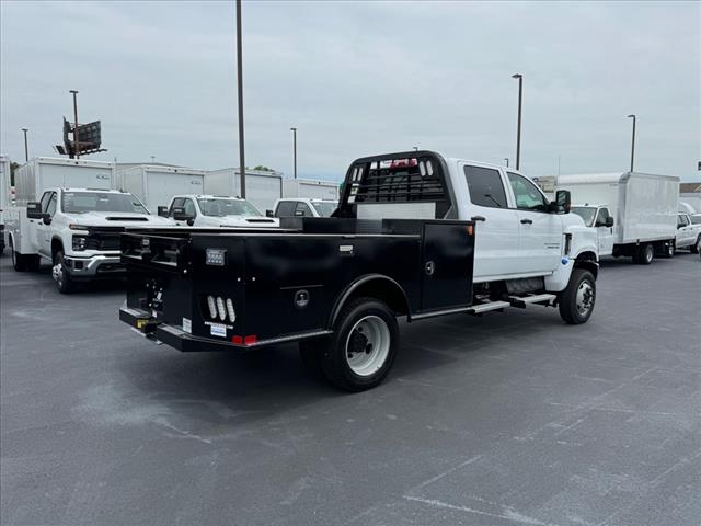 2024 Chevrolet Silverado 5500 AWD