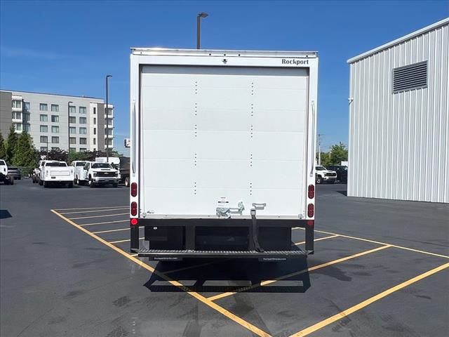 2024 Chevrolet 5500 XG LCF Gas 