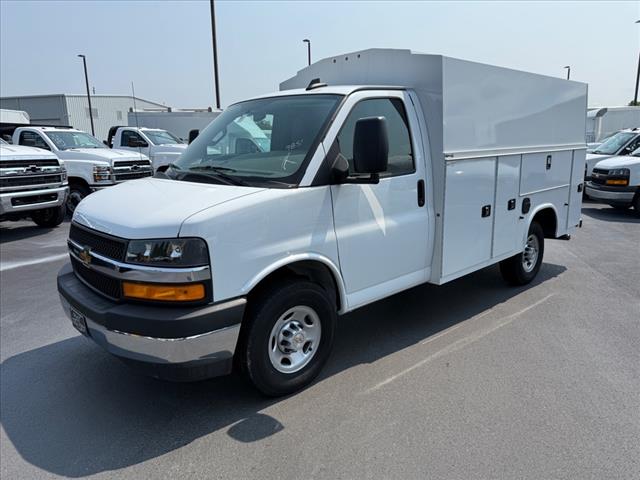 2024 Chevrolet Express 3500