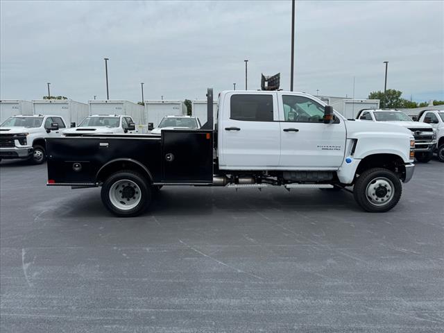 2024 Chevrolet Silverado 5500 AWD