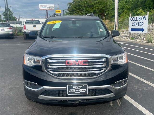2017 GMC Acadia SLE-2