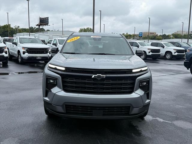 2024 Chevrolet Traverse LS