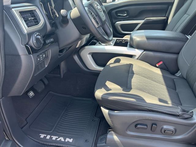 2017 Nissan Titan XD SV