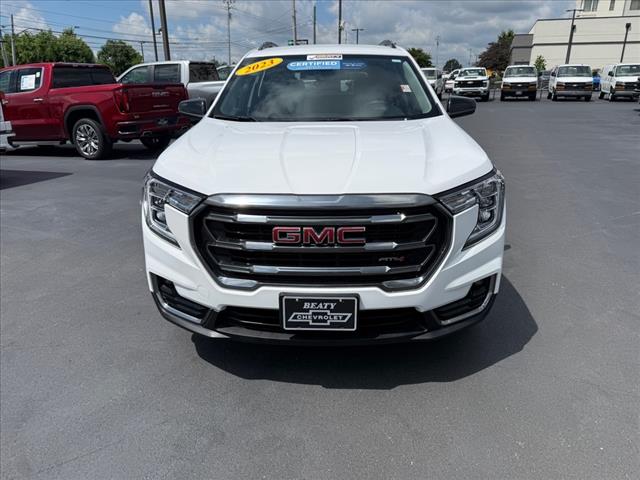 2023 GMC Terrain AT4