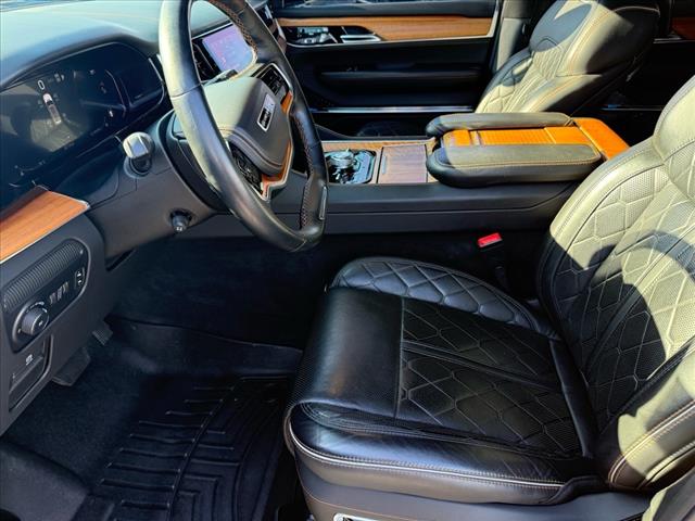 2022 Jeep Grand Wagoneer Series III