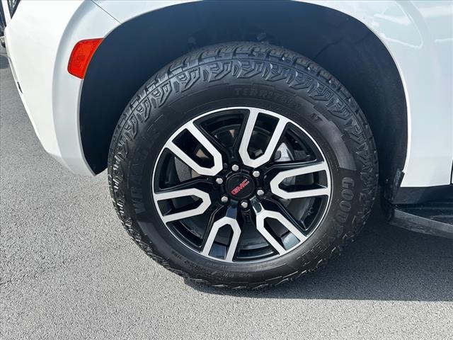 2024 GMC Yukon AT4