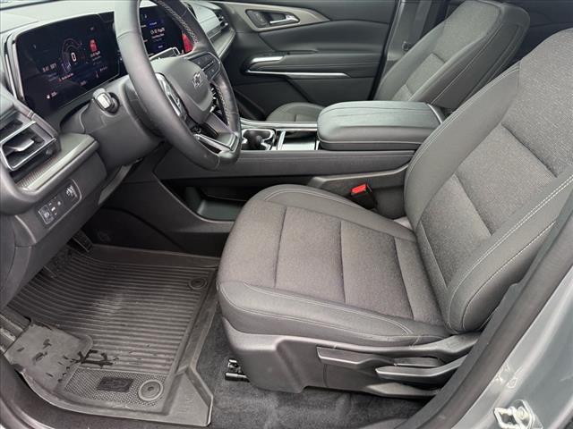 2024 Chevrolet Traverse LS